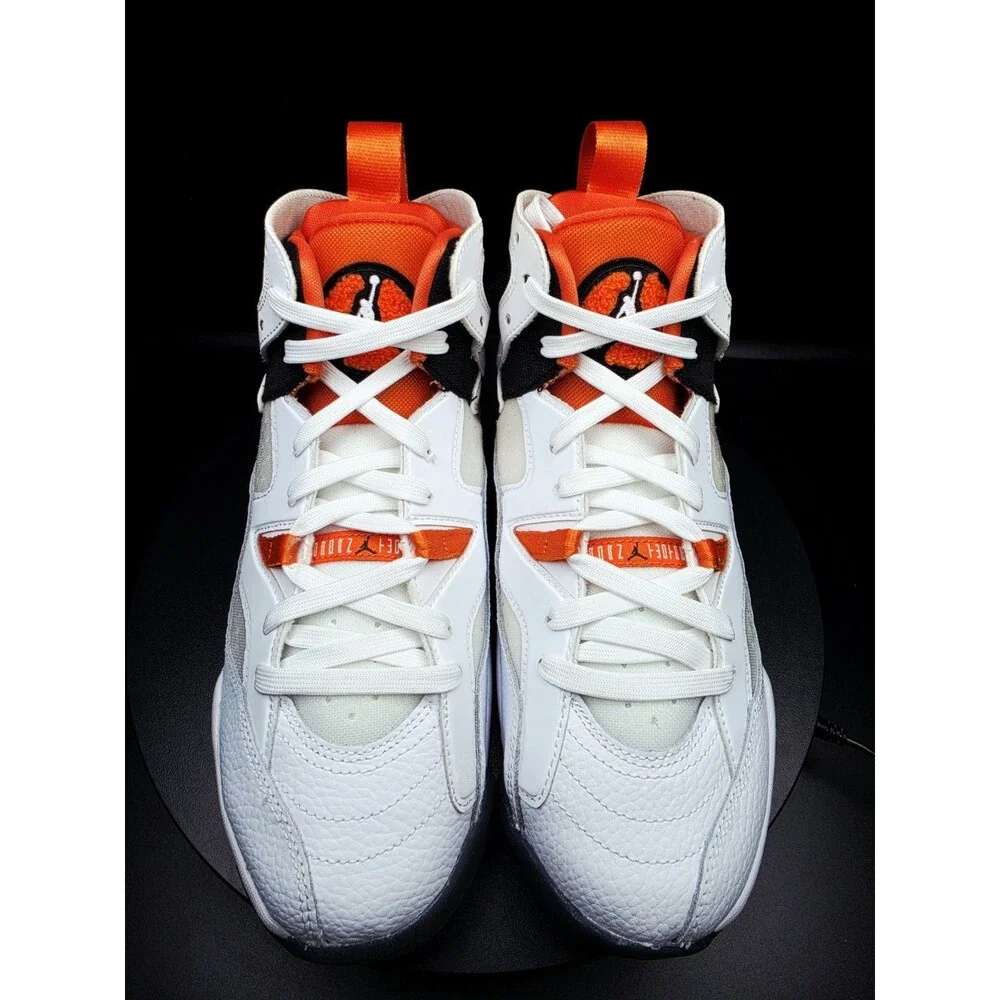 Jordan Jumpman Two Trey (GS) White/Black/Orange SIZE US 6 Kids/7.5 Women